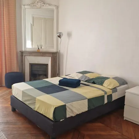 아파트 Cosy House Tour Eiffel