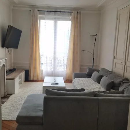 아파트 Cosy House Tour Eiffel 파리