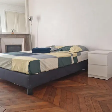 Apartamento Cosy House Tour Eiffel Paris
